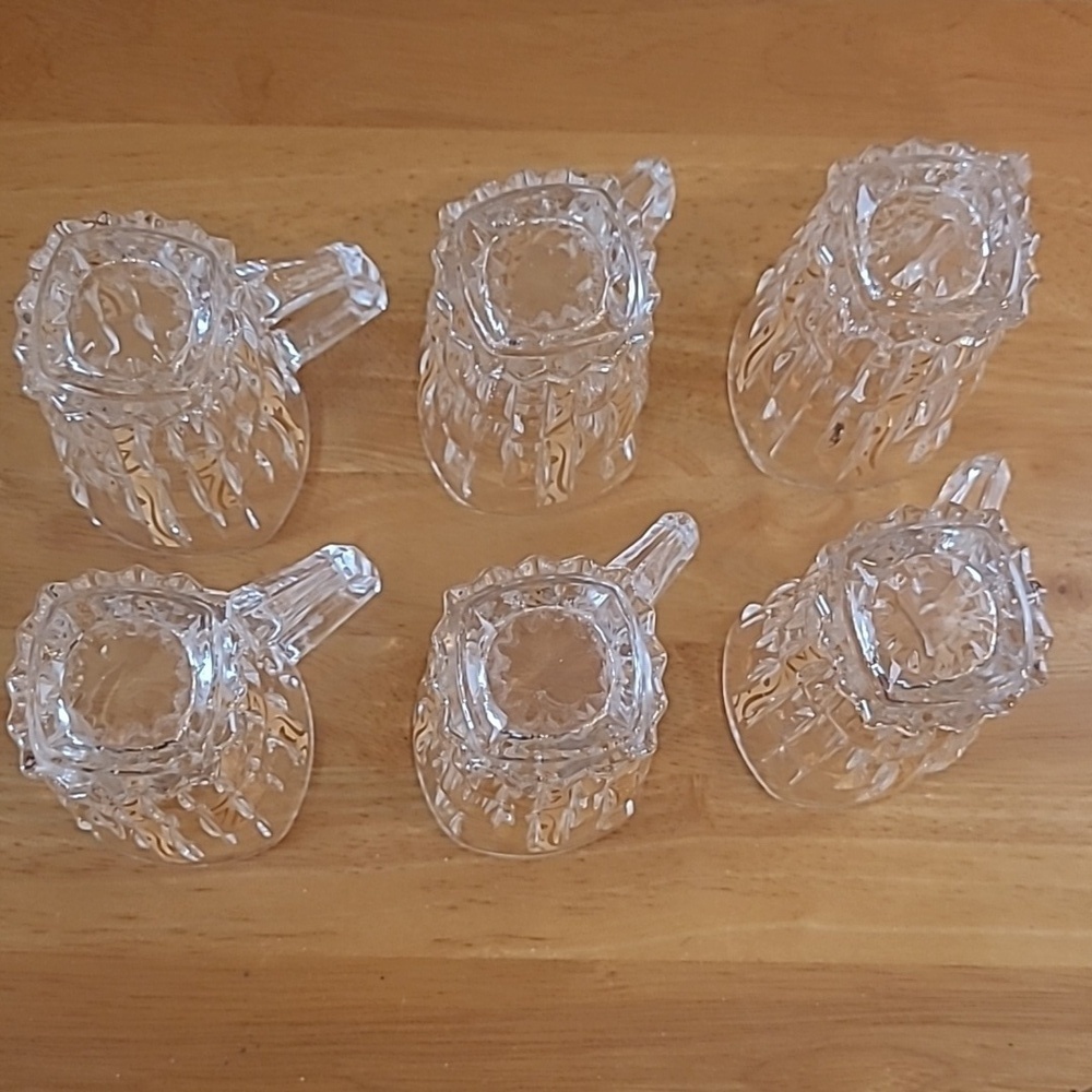 STUNNING Clear Glass Demitasse Mugs With Gold Tone Detail, Set of 6 Mugs - Picture 5 of 16
